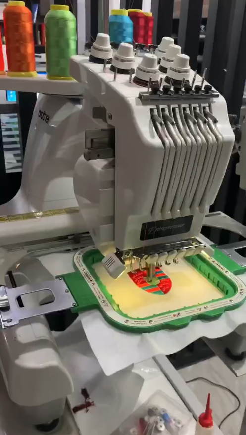 apple embroidery